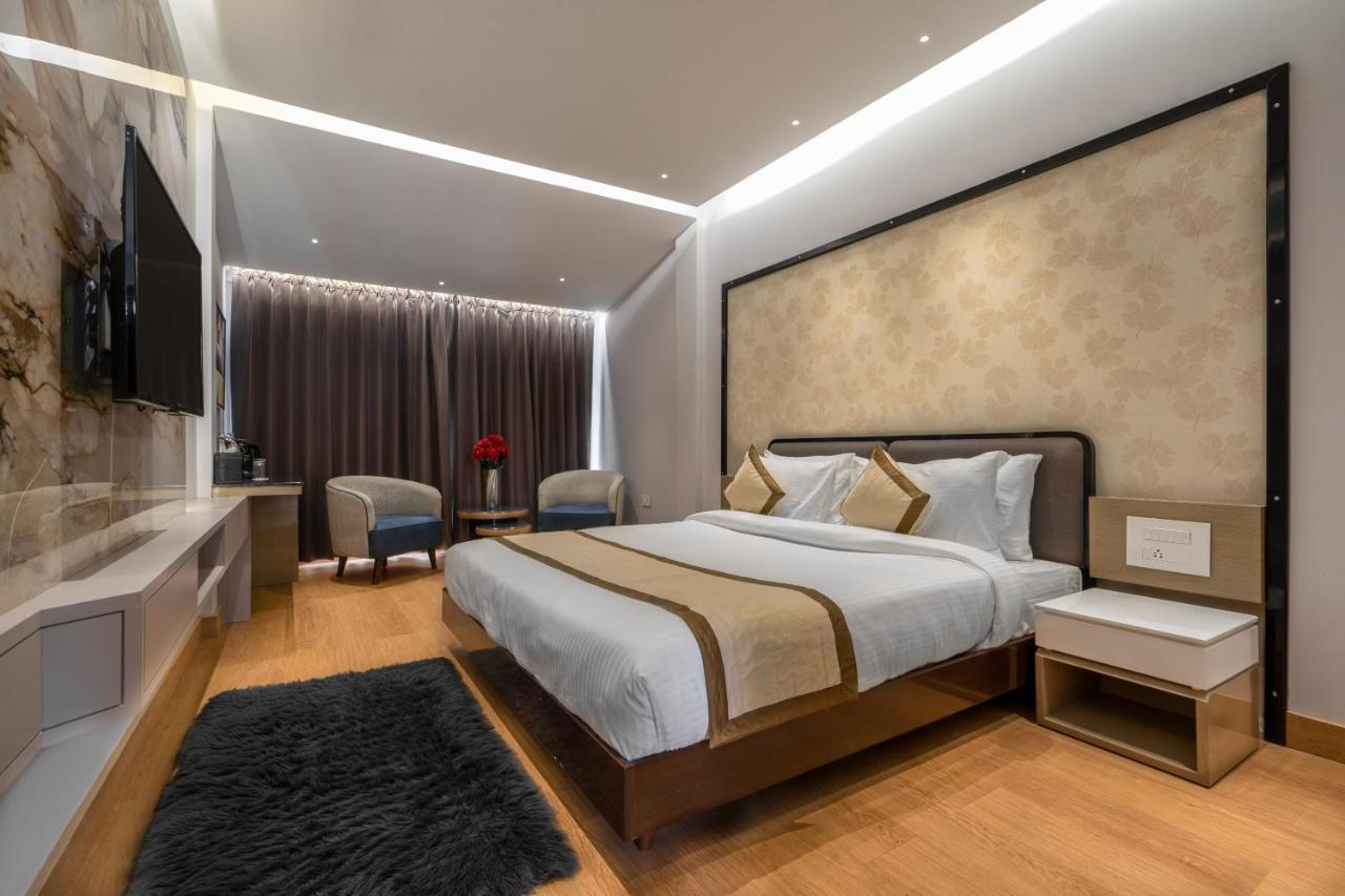 Hotel Sterling Legacy Shimla Exterior foto